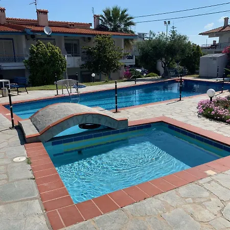 Apartment Lindaki *